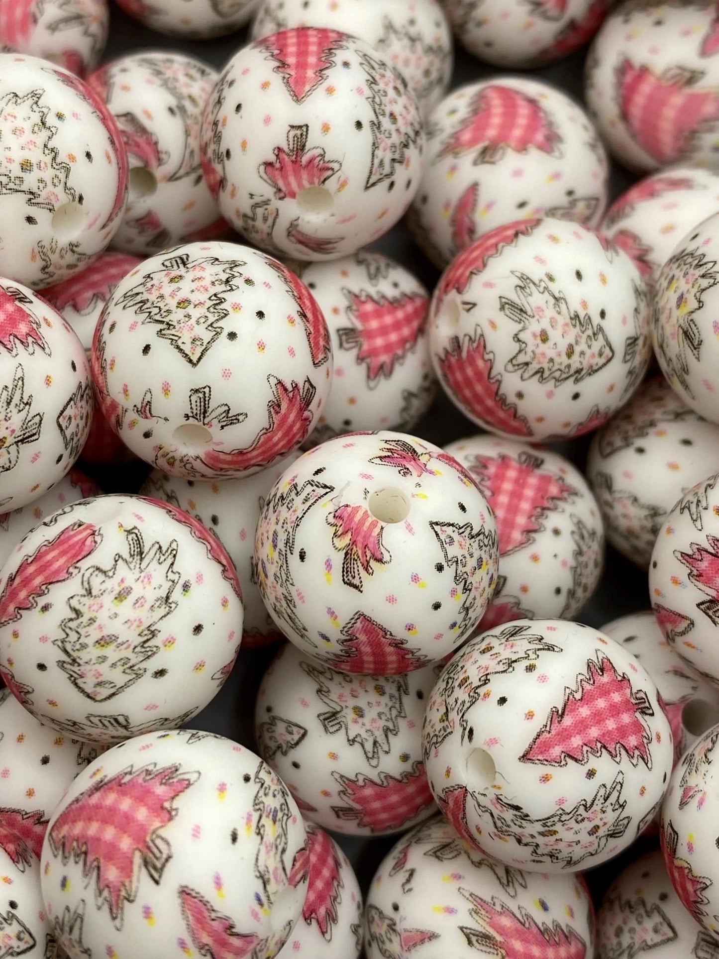 Pink Christmas Tree Print Silicone Beads