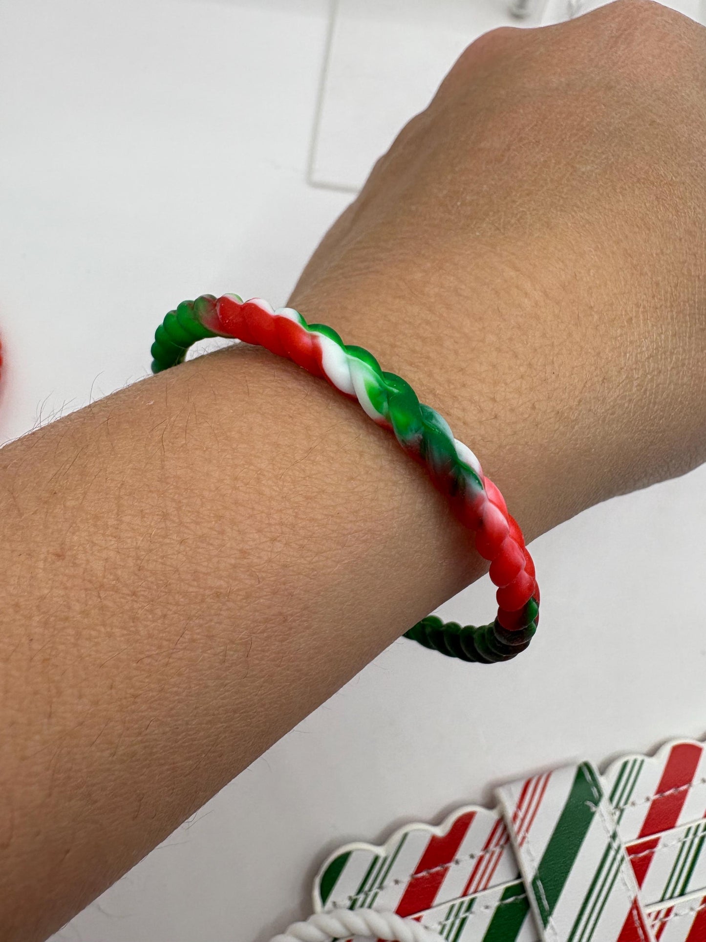 Women’s Braided Silicone Bracelet - Stackable