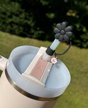 Load image into Gallery viewer, Black Flower Tumbler Straw Topper
