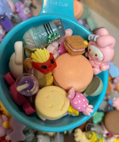 Random DIY Charm scoop -bulk mix