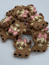 Load image into Gallery viewer, Highland Cow With Bow  Silicone Focal Bead
