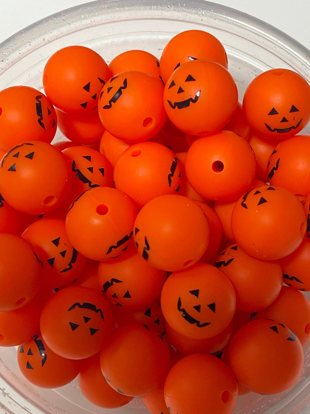 10 Jack O Lantern Print Silicone Beads - 15mm