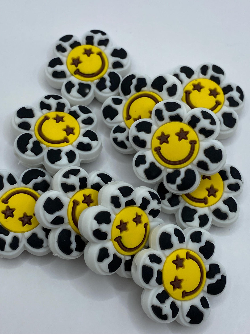 1 Smile Face Flower Silicone Focal Bead- black