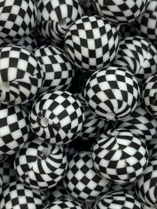 10 Black and White Checkered  Print Silicone Beads - 15mm