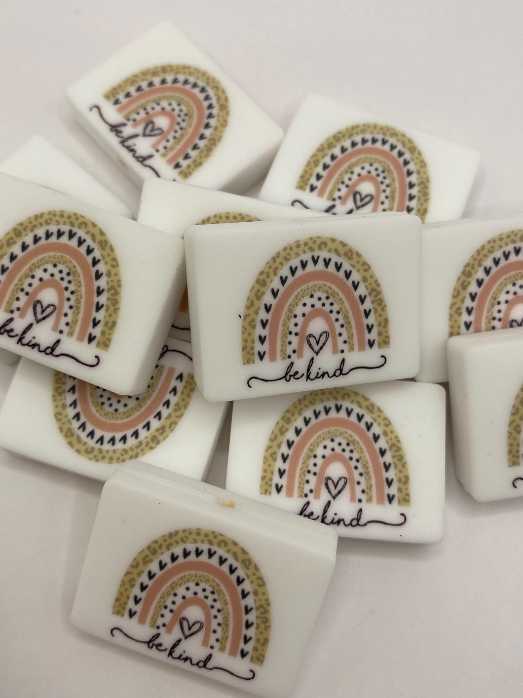 Be Kind Silicone Focal Bead