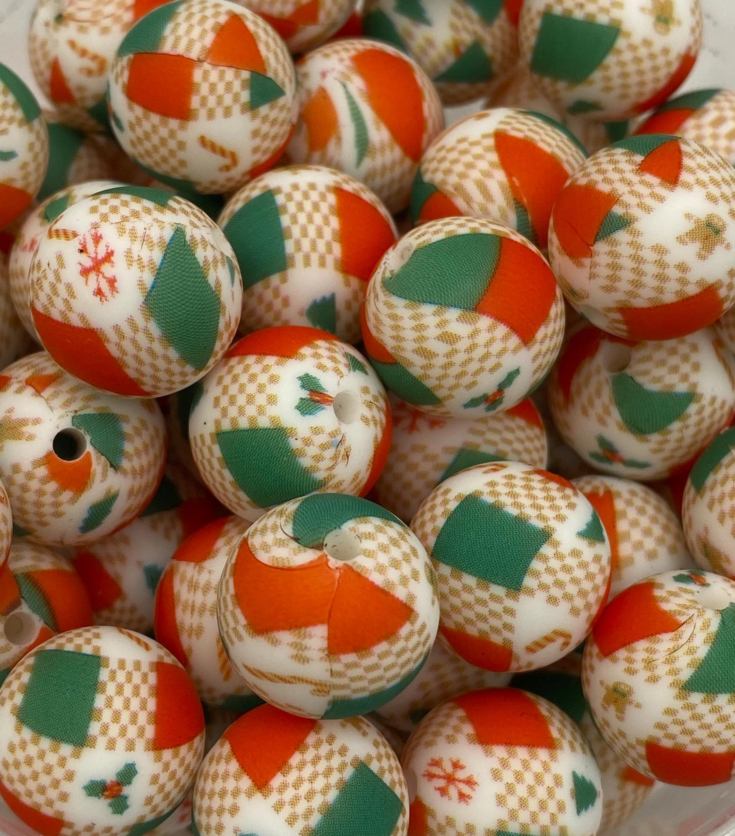 10 Christmas  Pattern  Silicone Beads - 15mm