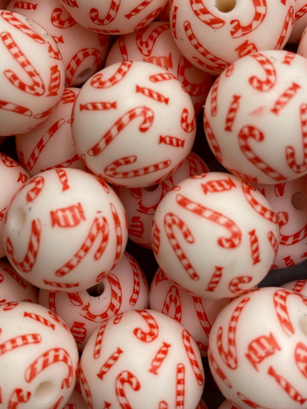 10 Candy Cane Pattern  Silicone Beads - 15mm