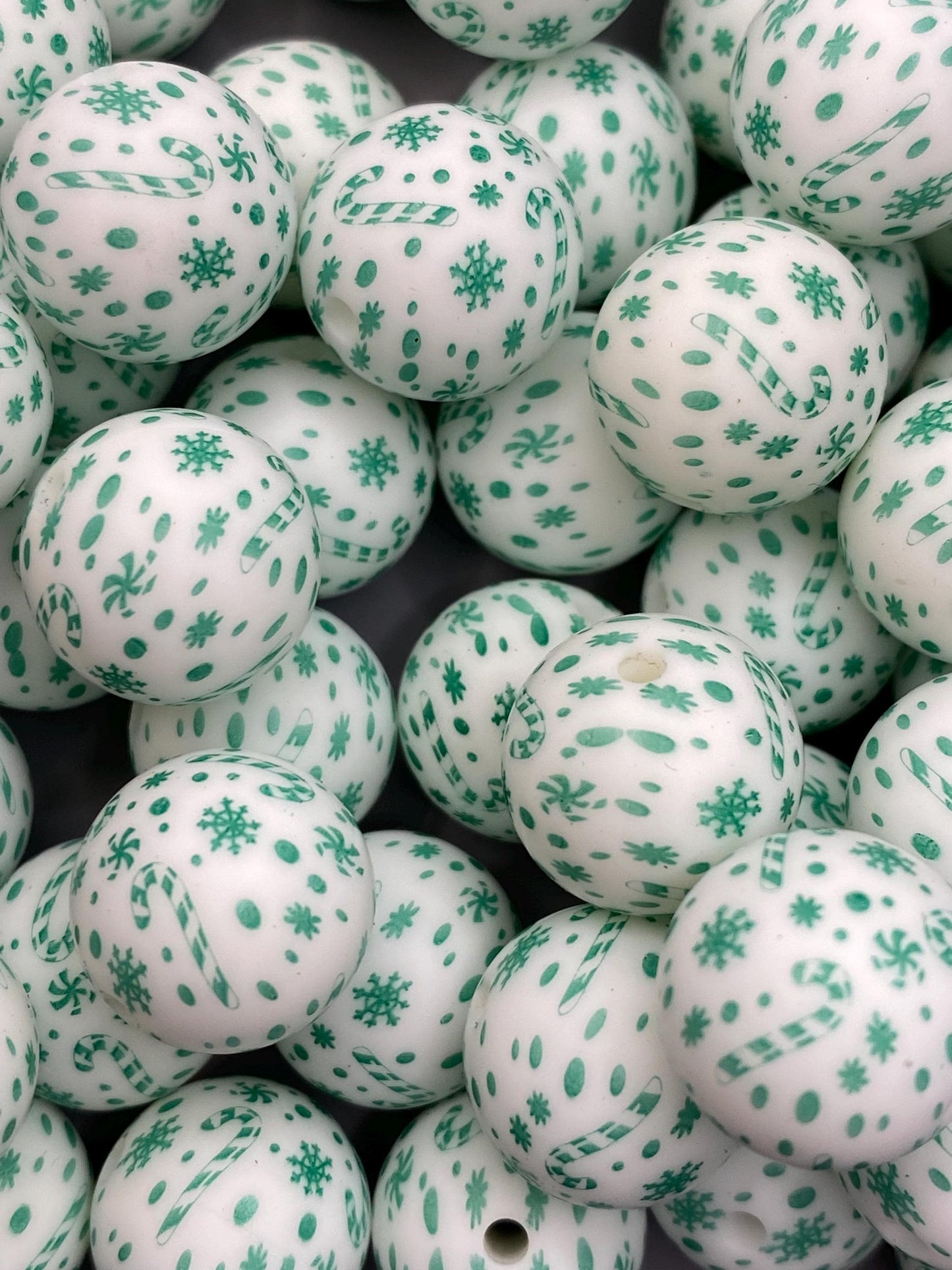 Green Candy Cane Print Silicone Beads