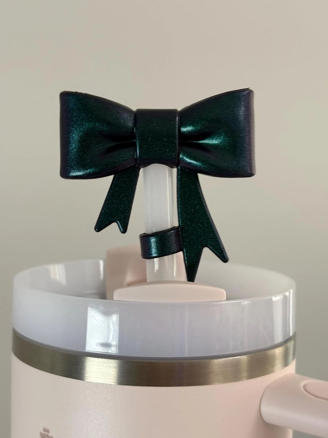 Emerald Bow Silicone Straw Topper - Tumbler Straw Topper