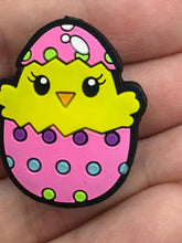 Load image into Gallery viewer, Chick in Easter Egg,  Silicone Focal Bead
