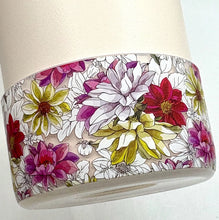Load image into Gallery viewer, Flowers Transparent Tumbler Boot

