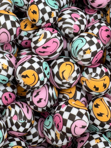 10 Checkered Smiley Print Silicone Beads - 15mm