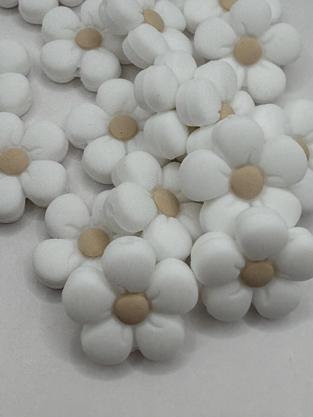 Flower Silicone Focal Bead- white