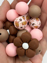 Load image into Gallery viewer, Pink Macchiato Bead Mix
