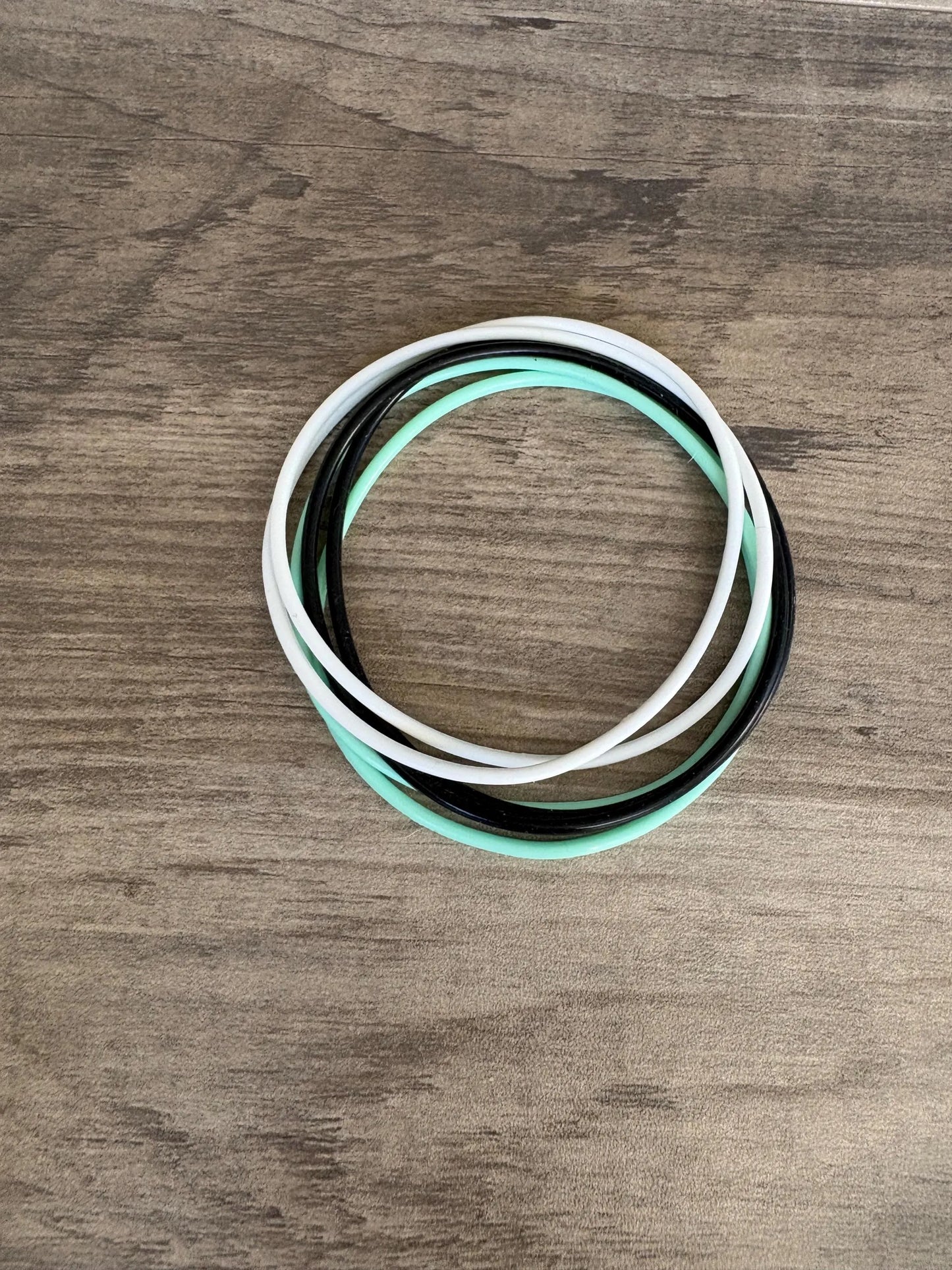 Women’s Silicone Jelly Bracelet - Mint Condition Stack